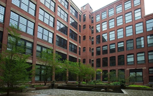 Global Luxury Suites at the Mill