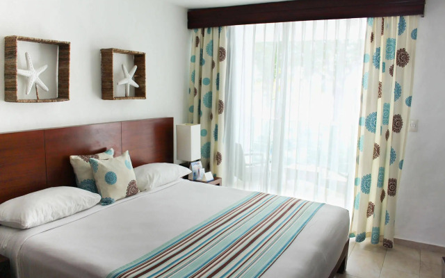 Grand Paradise Playa Dorada - All Inclusive