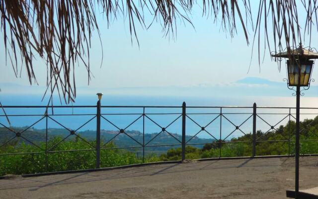 Studio With Amazing Sea View 3km To The Beach