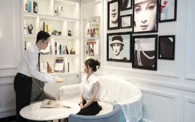 Xana Hotelle(Changchu Hongqi Street Jida Yiyuan Wanda Plaza Store)