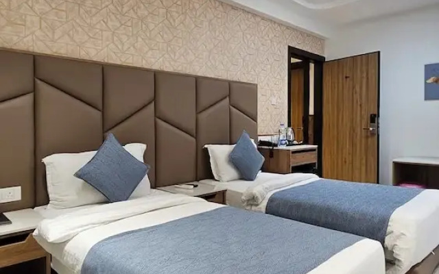 Hotel Carnival