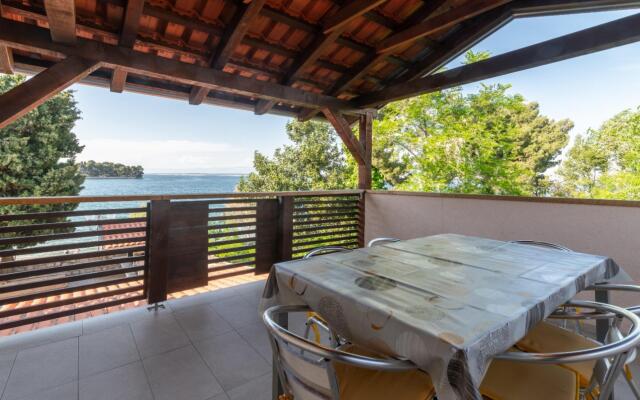 Tiho - 10M From The Beach - A2 1. Kat(4)