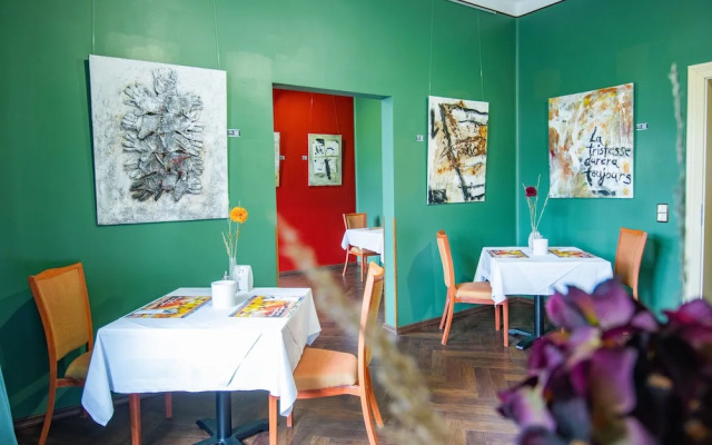 Seehotel Grossraeschen