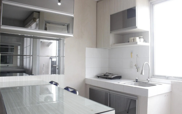 Spacious Studio Room at Sudirman Suites