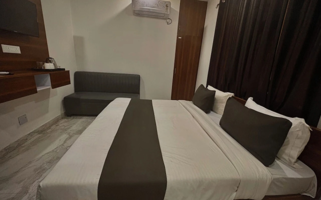 Hotel Pearl Crown