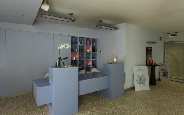 Marina Club Lagos Resort