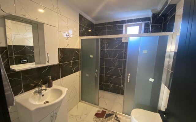 Charming Flat With Nice View and Garden in Fethiye