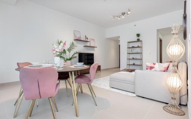 DXB - Emaar 52|42 - T2 - 1602 - DM