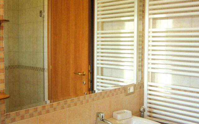 Apartment in Lazise with communal pool