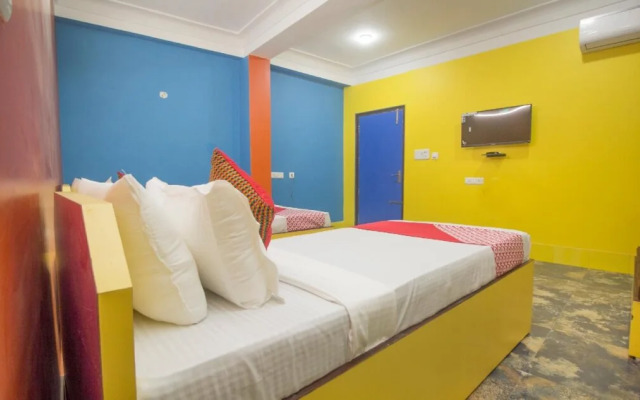 Relax Lodge By OYO Rooms