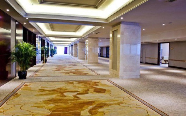 Joyful Rose International Hotel