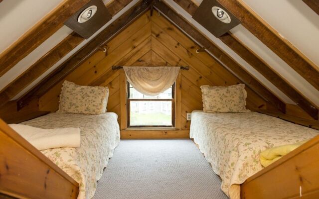 Clark House at the Twin Oaks Inn