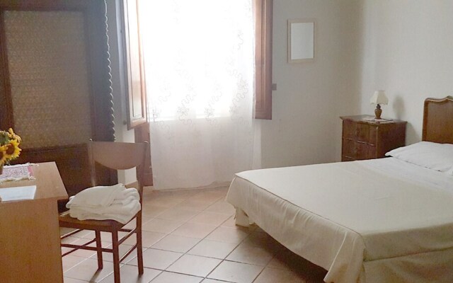 Apartment With 3 Bedrooms in Siena, With Wifi