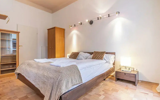 Cozy Room with Facilities Long Stay