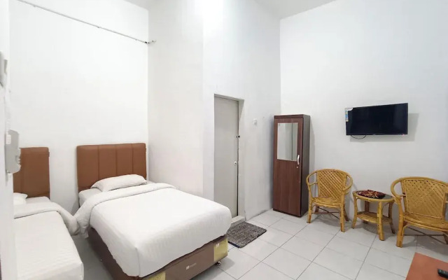 OYO 92207 Hotel Koperasi