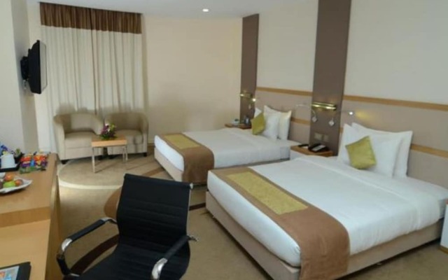 Prideinn Azure Hotel Nairobi 7