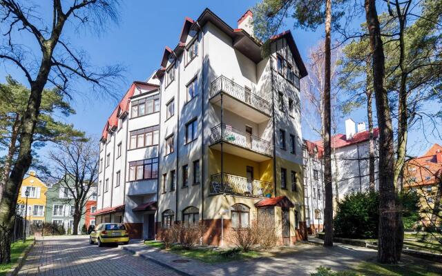 Apartments on the 8th of March 2 street
