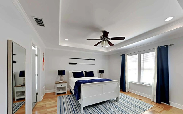 Blue Oasis Sunset 6605