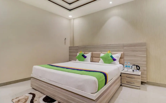 Treebo Alf Continental - Hotel in Λάκναου - Photo 4