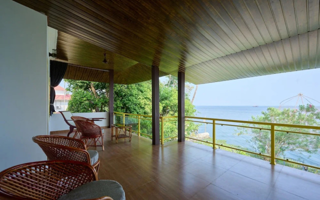 Seclude by the Lake Alleppey