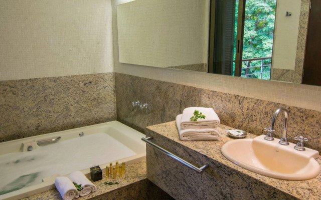 Garden Hill Hotel e Golfe