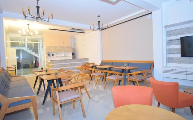 Apart Hotel Basadre