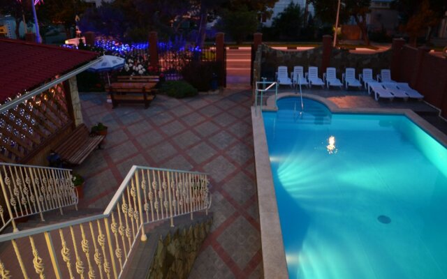 Assol Hotel