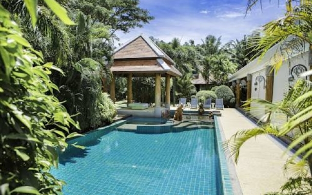 Baan Bua Lake Villa