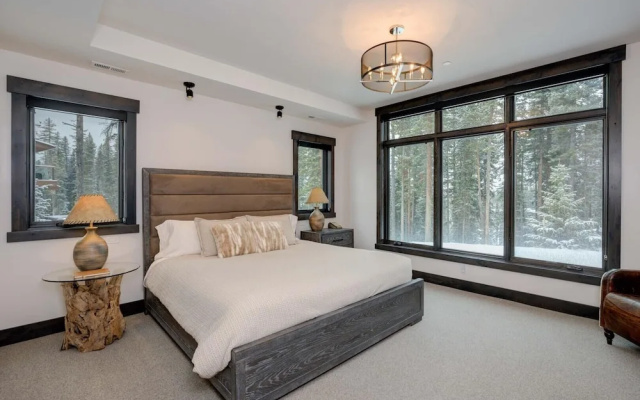 6 Jakes Lane 5 Bedroom Home by Moonlight Basin Lodging