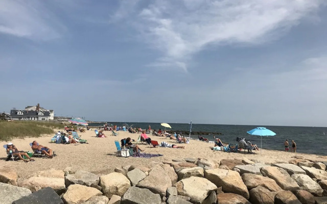 Falmouth Heights Motor Lodge