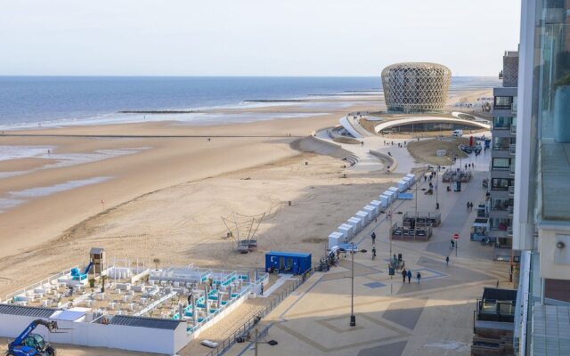 Bright Apartment With Sea-views
