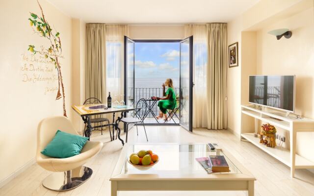 Mar Dei Poeti - Luxury Suites
