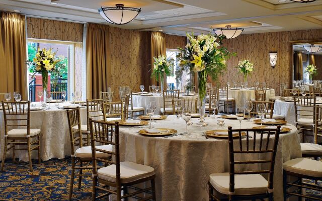 The Hotel At Auburn University