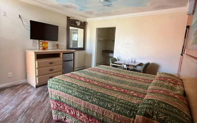Robinhood Motel Anaheim West