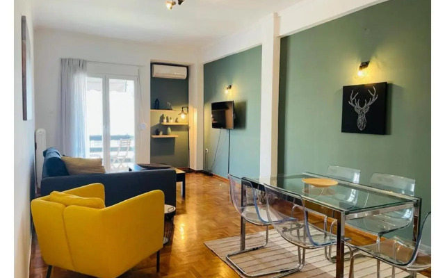 Cozy Apartment in Central Athens - Sleeps 6