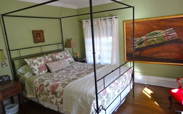 The Captain's House bed & breakfast