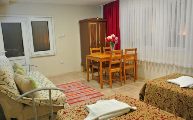 Emirhan Guest House & Suites