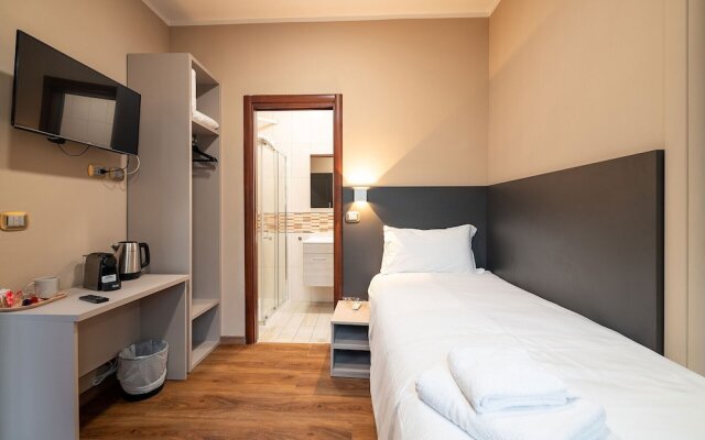 Torino Station Relais