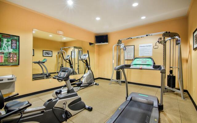 Holiday Inn Express Hotel & Suites Terrell by IHG