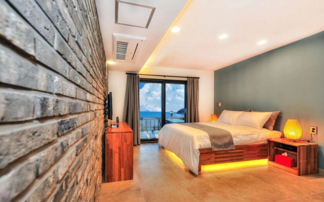 Geojae Green Hue Pension