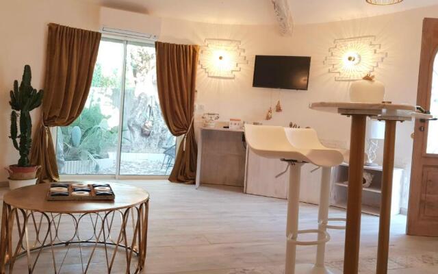 Studio villa château Currault