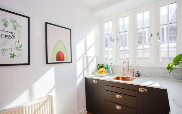 Soho 2 Bedroom Flat By Oxford Circus