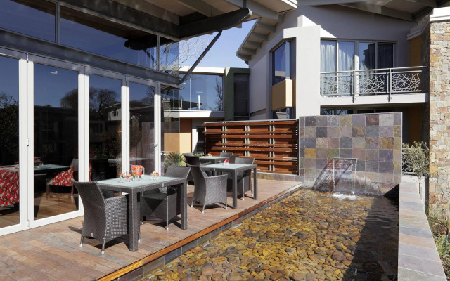 Seven Villa Hotel and Spa