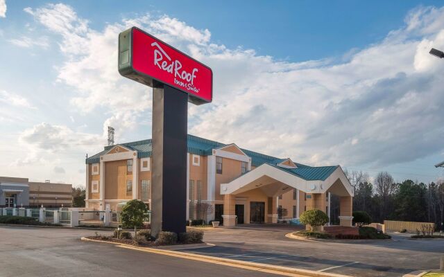 Red Roof Inn & Suites Newnan