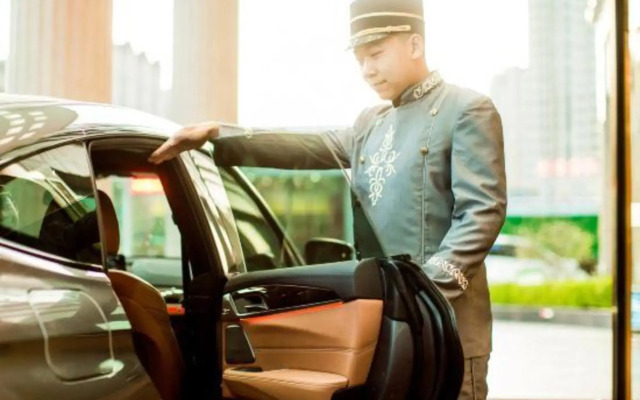 Zhongzhou Yufeng International Hotel