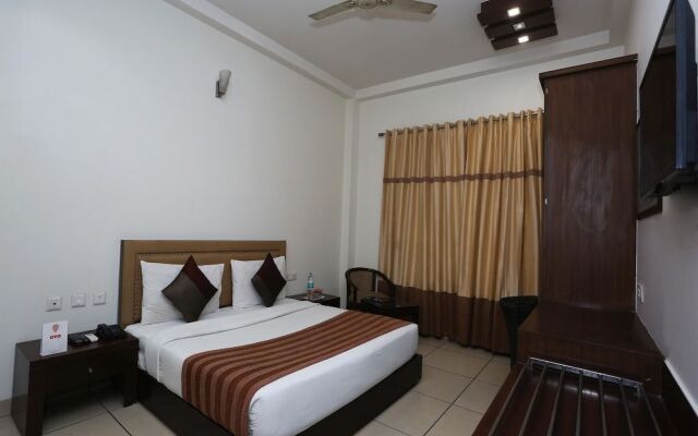 Capital O 1391 Hotel Pushpa Vilas
