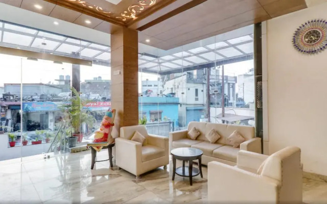 Hotel Amar Heights