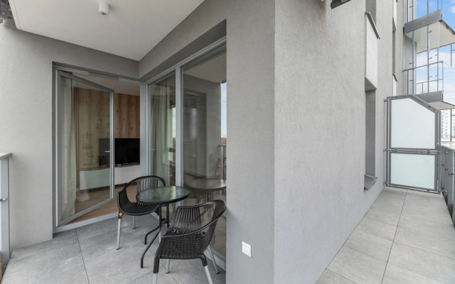 Horizon 88 - Sea View by Grand Apartment