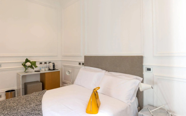 Via Chiodo Luxury Rooms