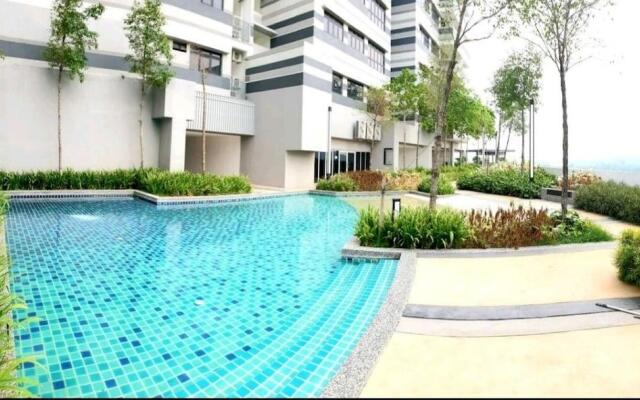 Meridin Medini Apartments